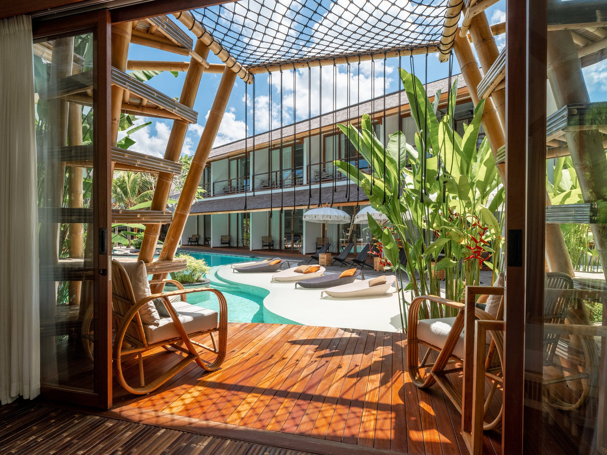Private Bungalow at Oasis — view 8 of 14