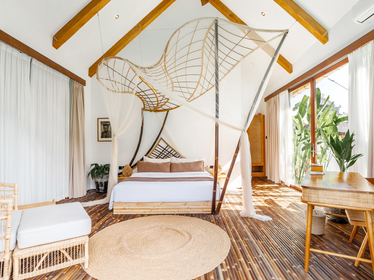 Private Bungalow at Oasis — view 3 of 14